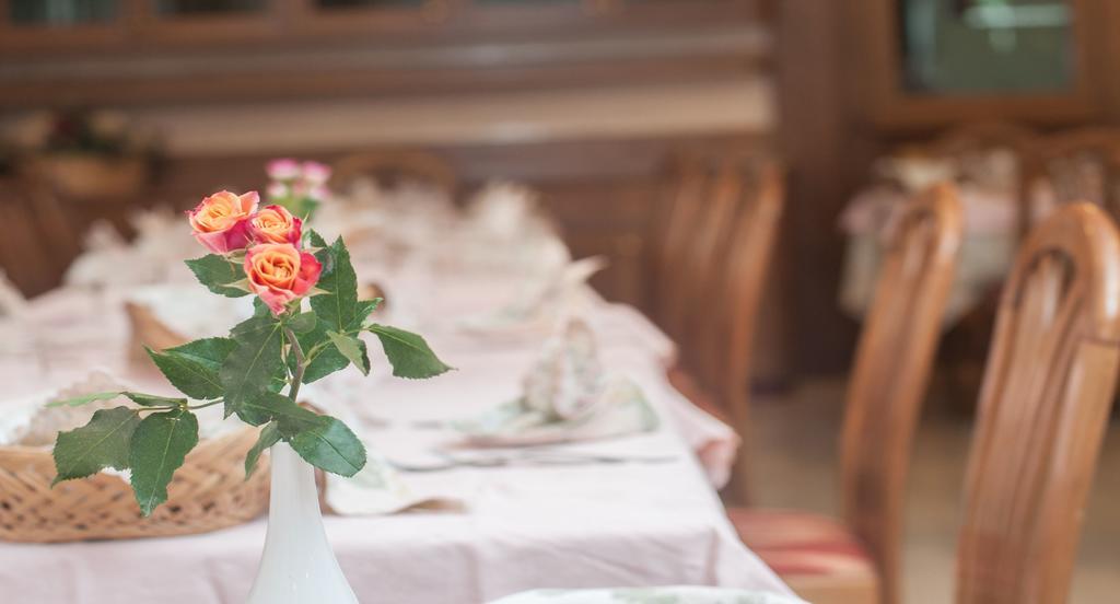 Albergo Sayonara Comano Terme Bagian luar foto